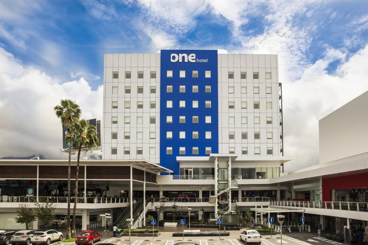 One Monterrey Tecnologico Hotel Bagian luar foto